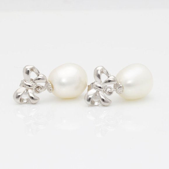 Jewelry - Natural Freshwater Pearl Sterling Silver Earrings